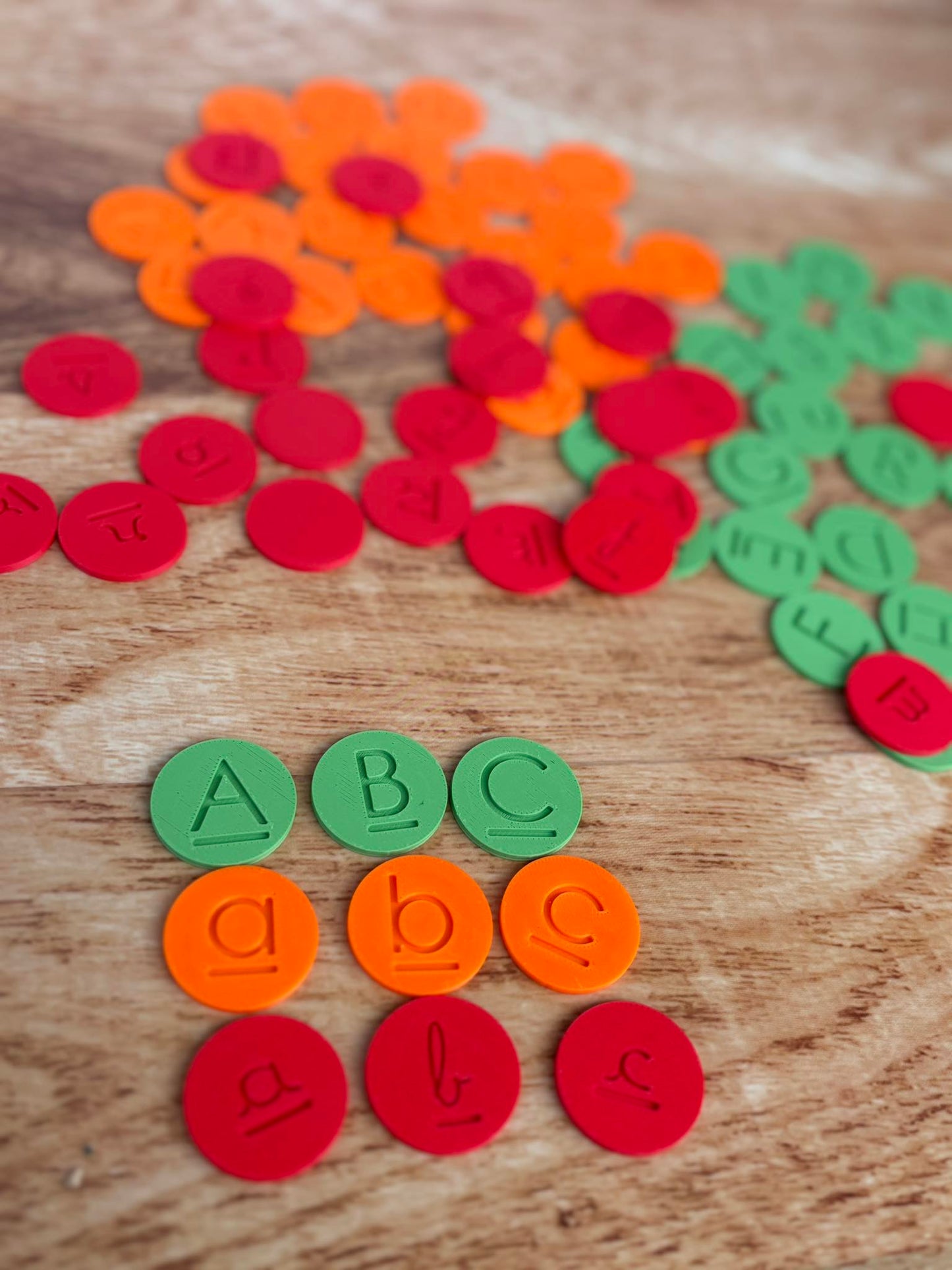 Jetons alphabetiques et numériques