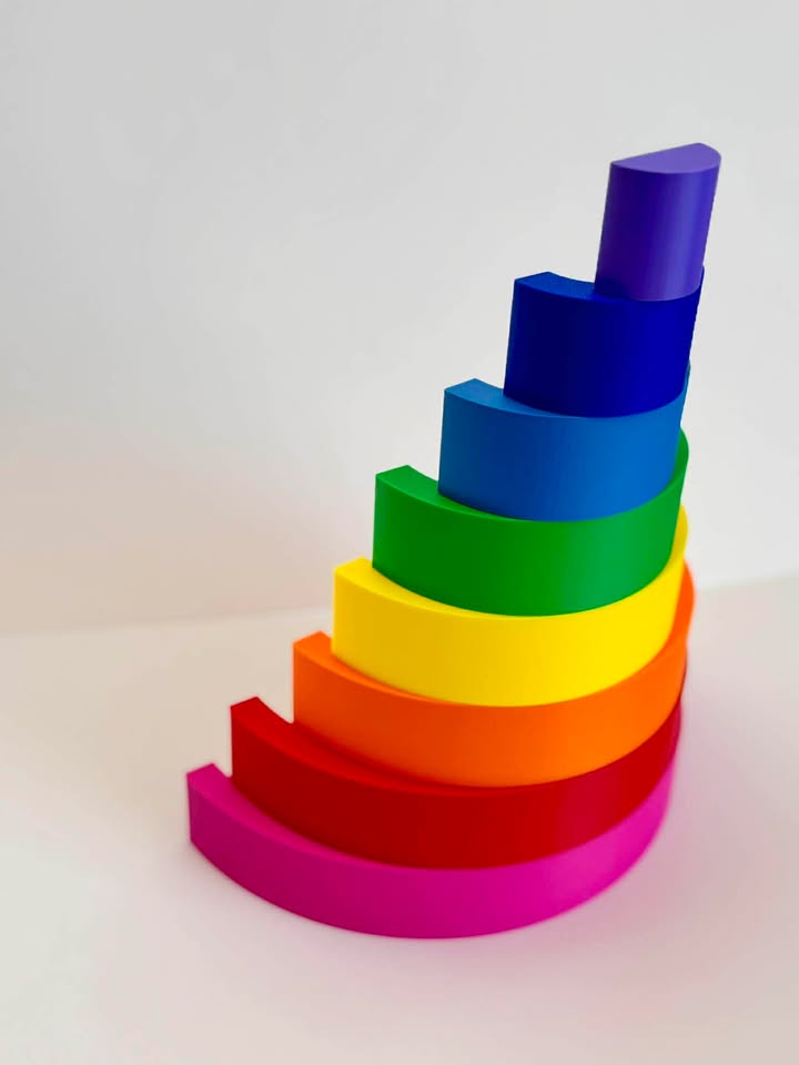 🌈 Arc-en-ciel 8 pièces – Matériel libre, robuste et polyvalent