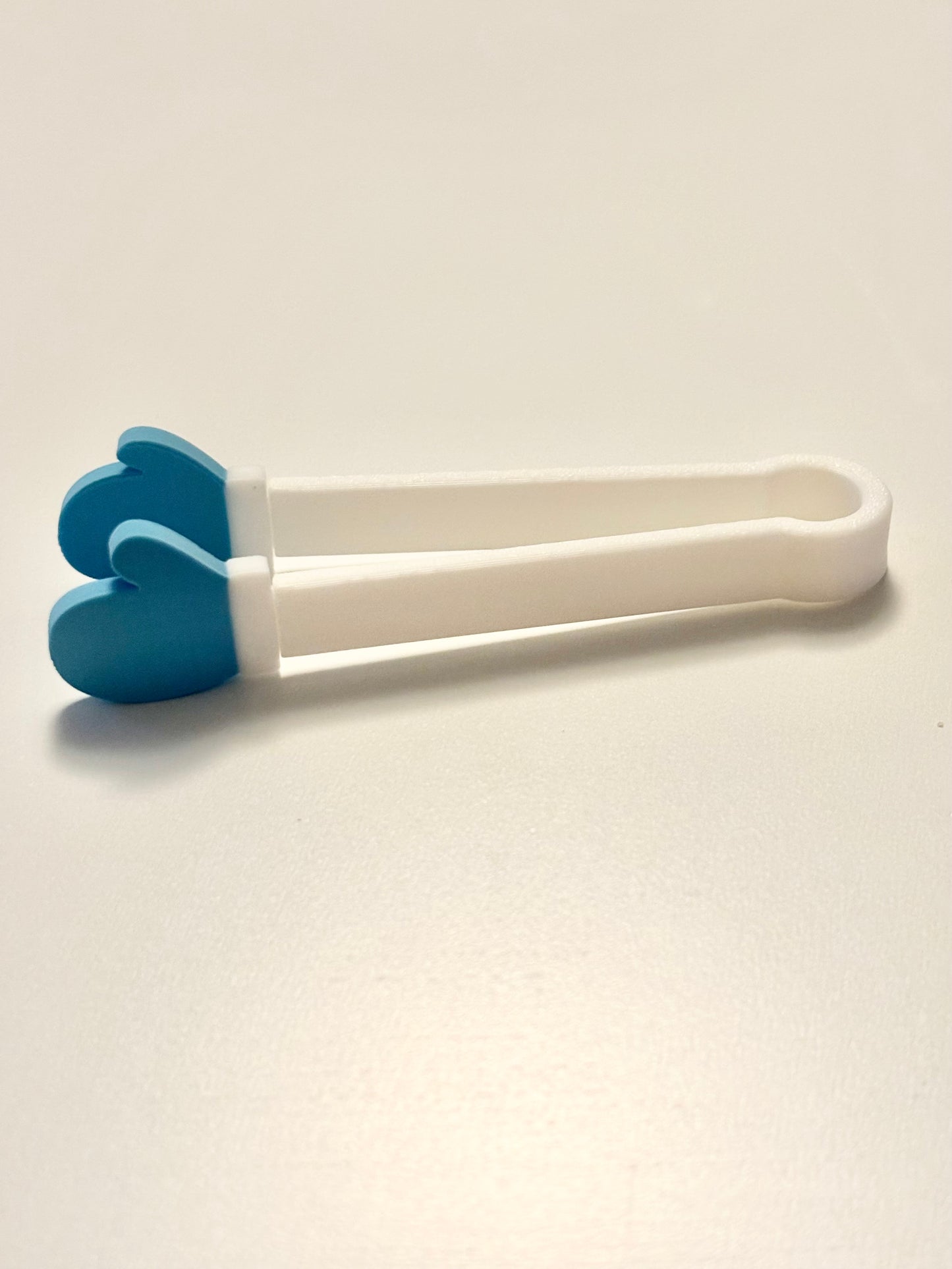 Pince pour bacs sensoriels d'hiver